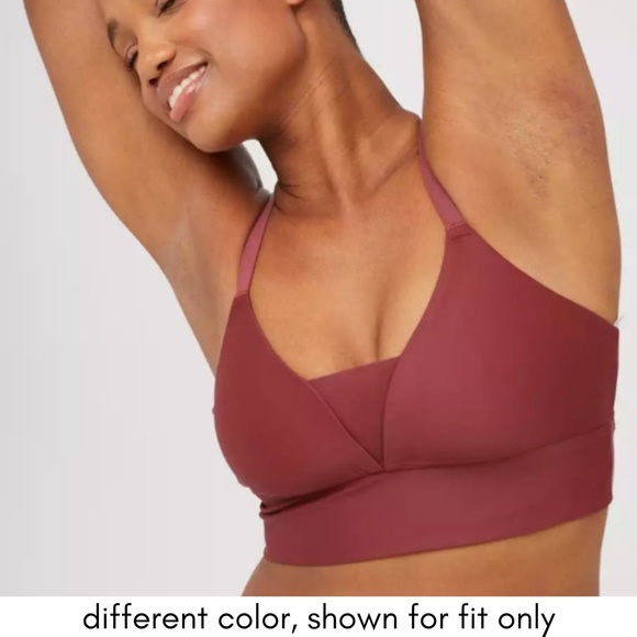 NEW Aerie Offline Shine Racerback Sports Bra Black Small - Picture 5 of 15